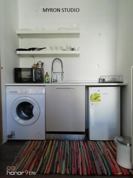 אתונה Myron Apartments מראה חיצוני תמונה